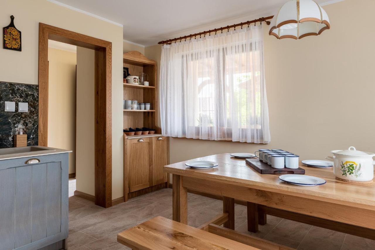 Cyprysovnia Villa Gniezdzewo Ngoại thất bức ảnh